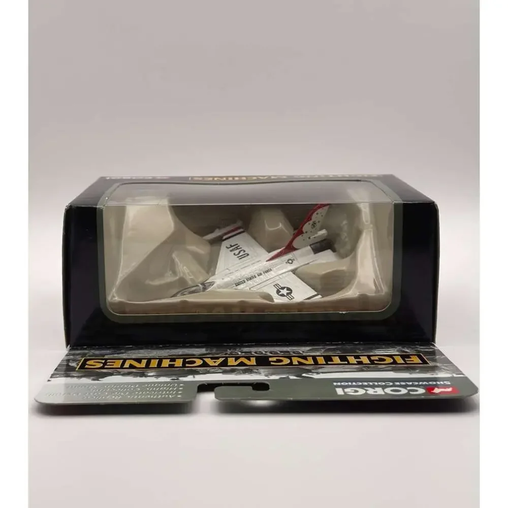 Corgi Fighting Machines Lockheed F-16C Fighting Falcon USAF Thunderbirds Diecast